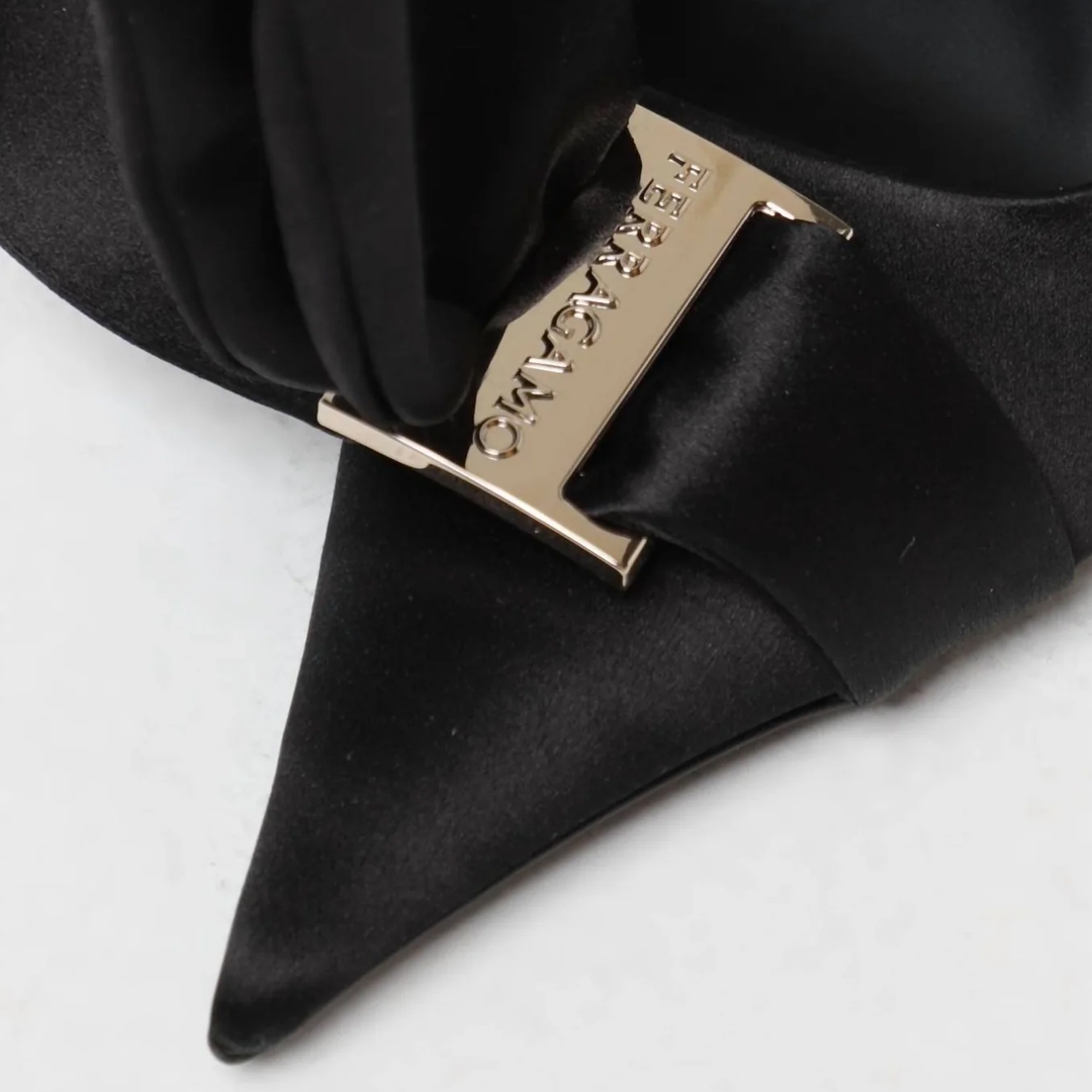 -NIB Bonafini Brown Open Toe Sandals with Velcro Closure Sale – Page 136 | ShopSimon main image 4